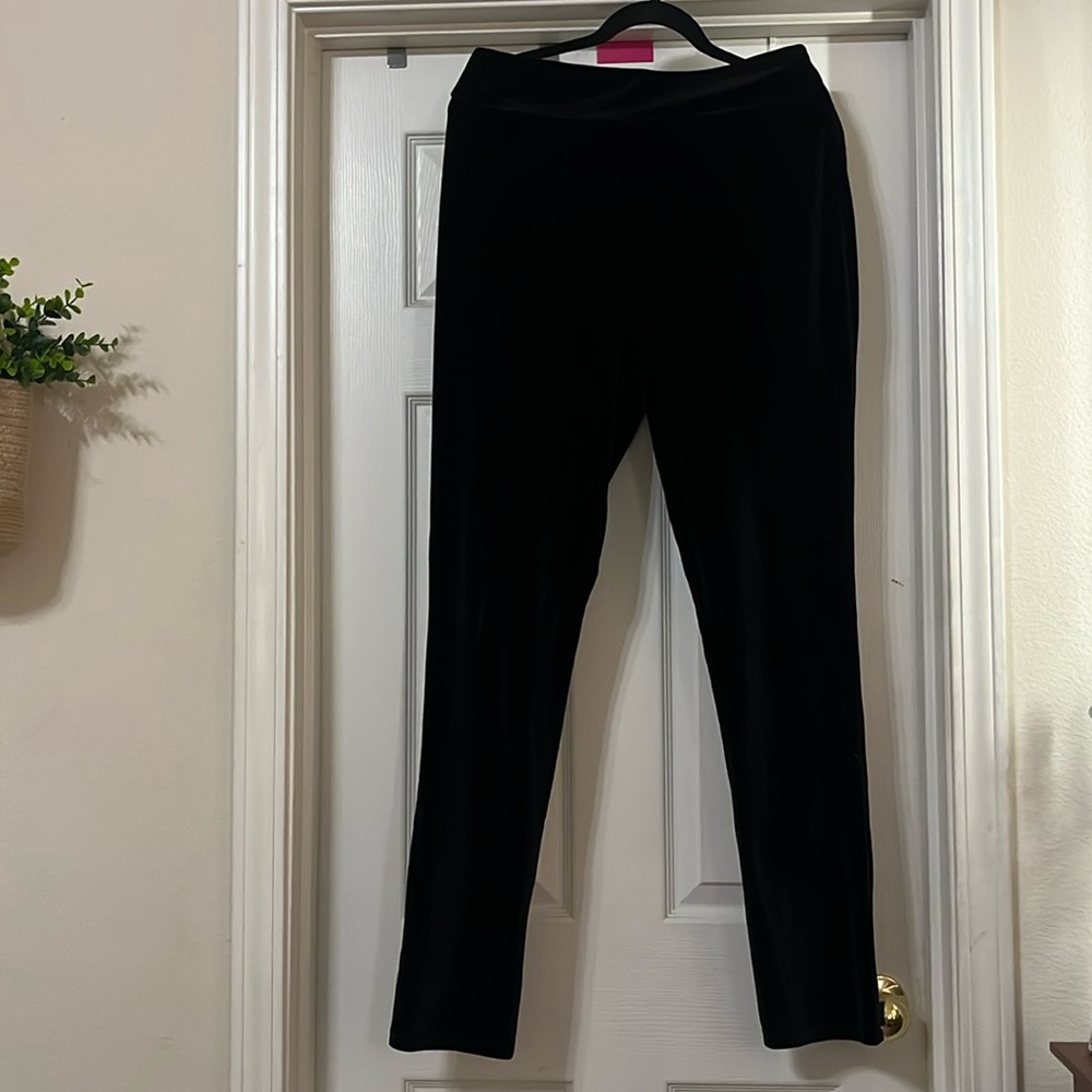 Lola crushed velour leggings by Traci Lords for Pinupgirl